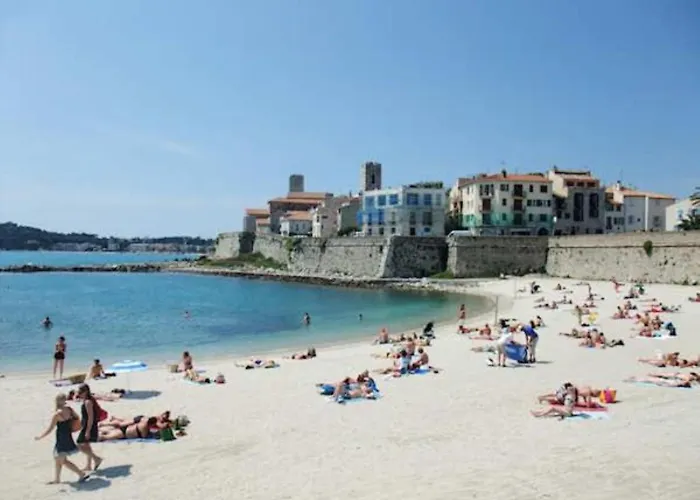 Center Old Town By The Sea Αντίμπ