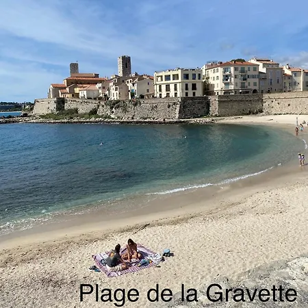 Center Old Town By The Sea * Антиб