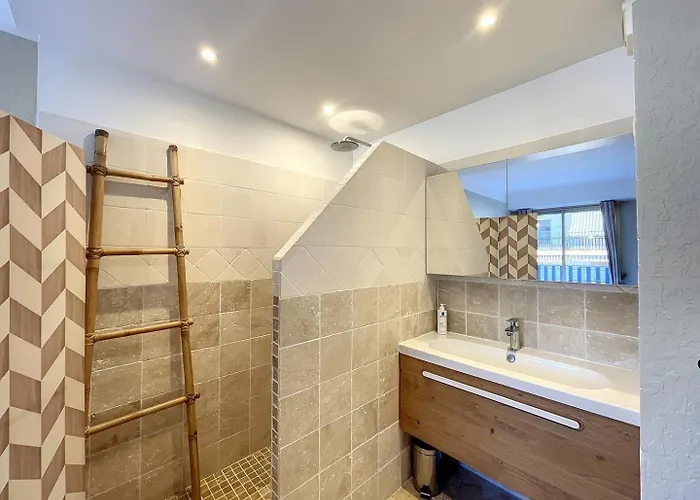 Center Old Town By The Sea 公寓 *